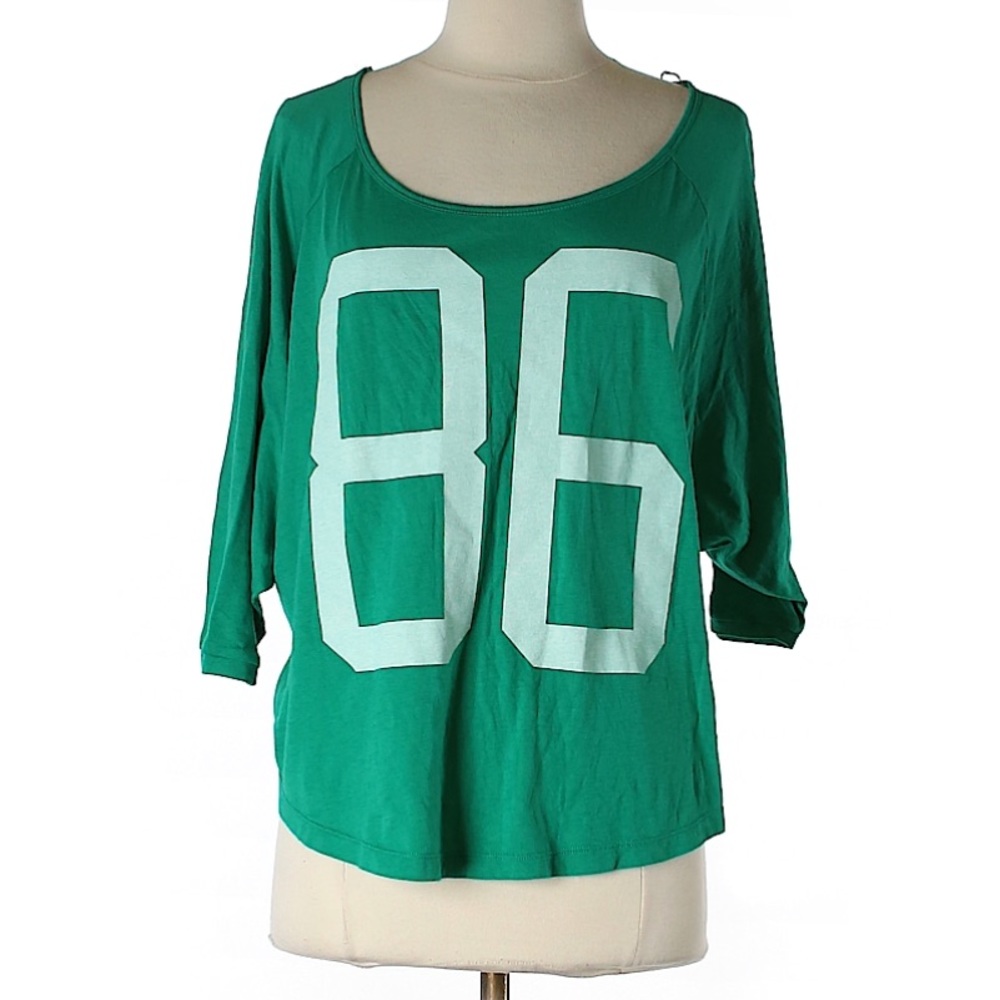 Victoria’s Secret PINK tee NWT